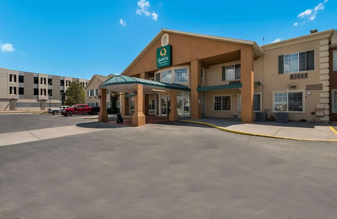 Quality Inn & Suites Salt Lake City Airport West-1